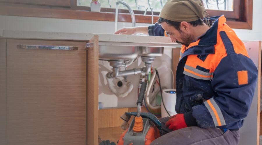 Local expert plumbing services in Sulphur, IN